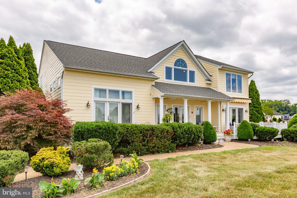 6049 POTOMAC LANDING DRIVE