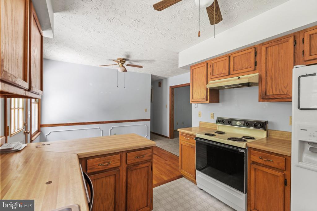 10346 MT VERNON CIRCLE