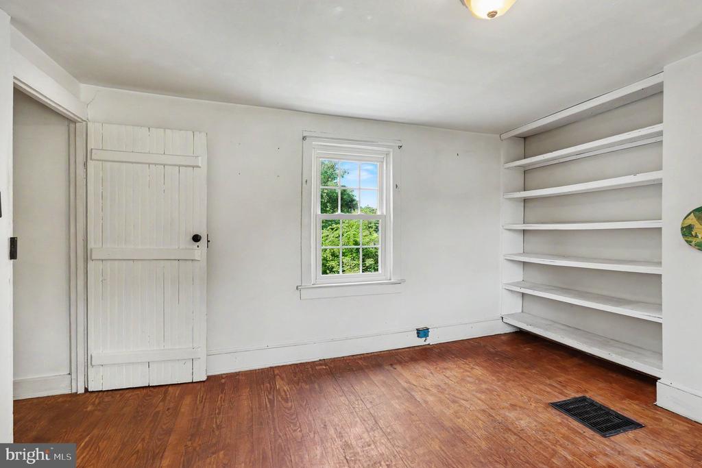 17345 EMMA LANE