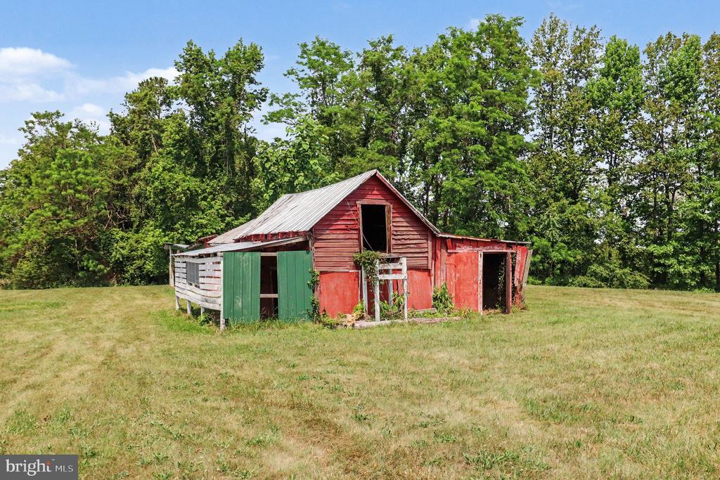 17345 EMMA LANE