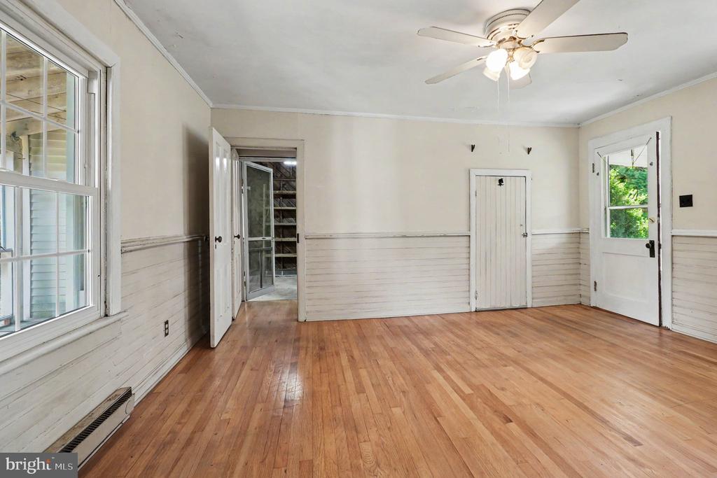 17345 EMMA LANE