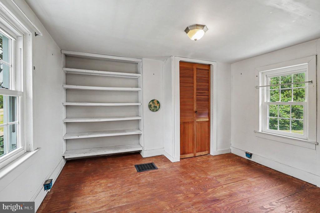 17345 EMMA LANE