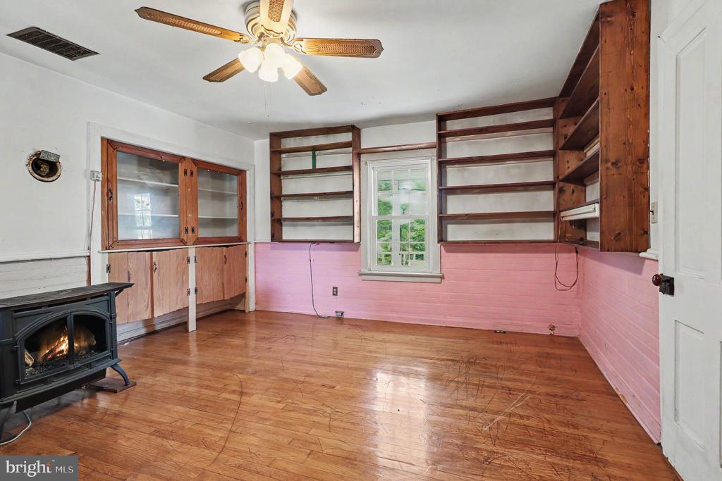 17345 EMMA LANE