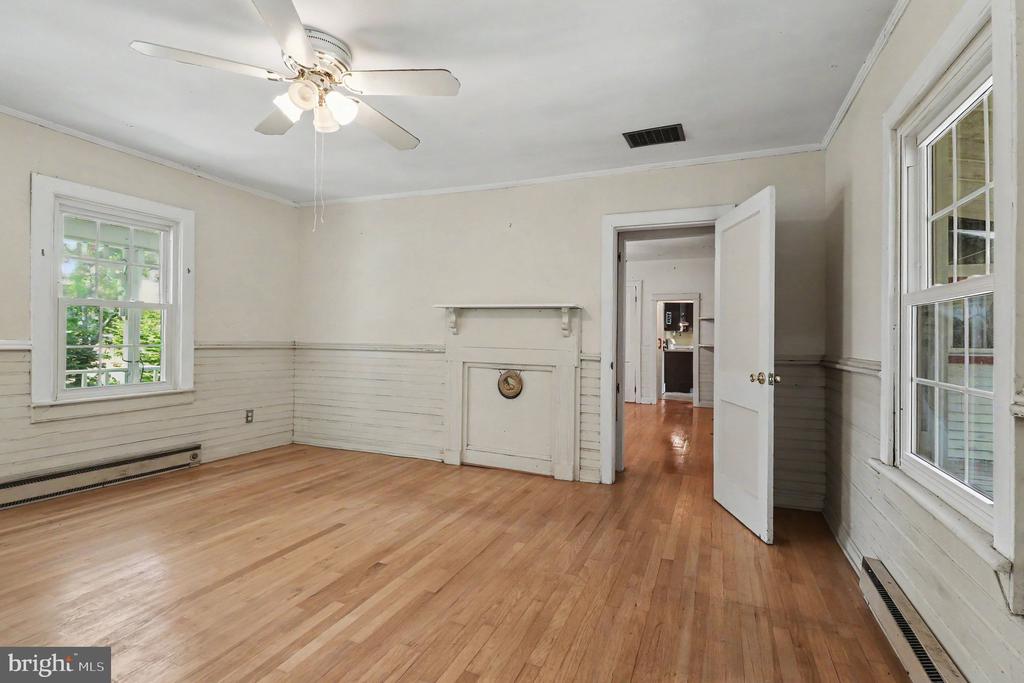 17345 EMMA LANE