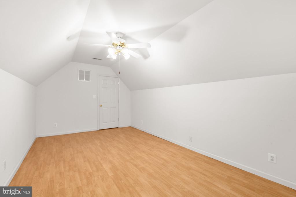 10721 COLBYS LANE