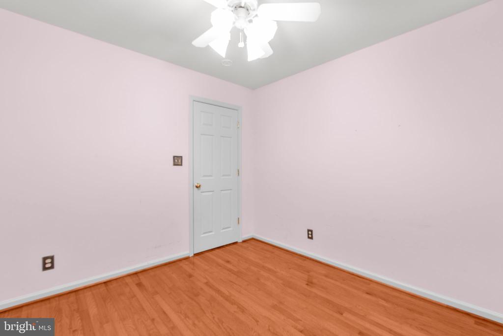 10721 COLBYS LANE