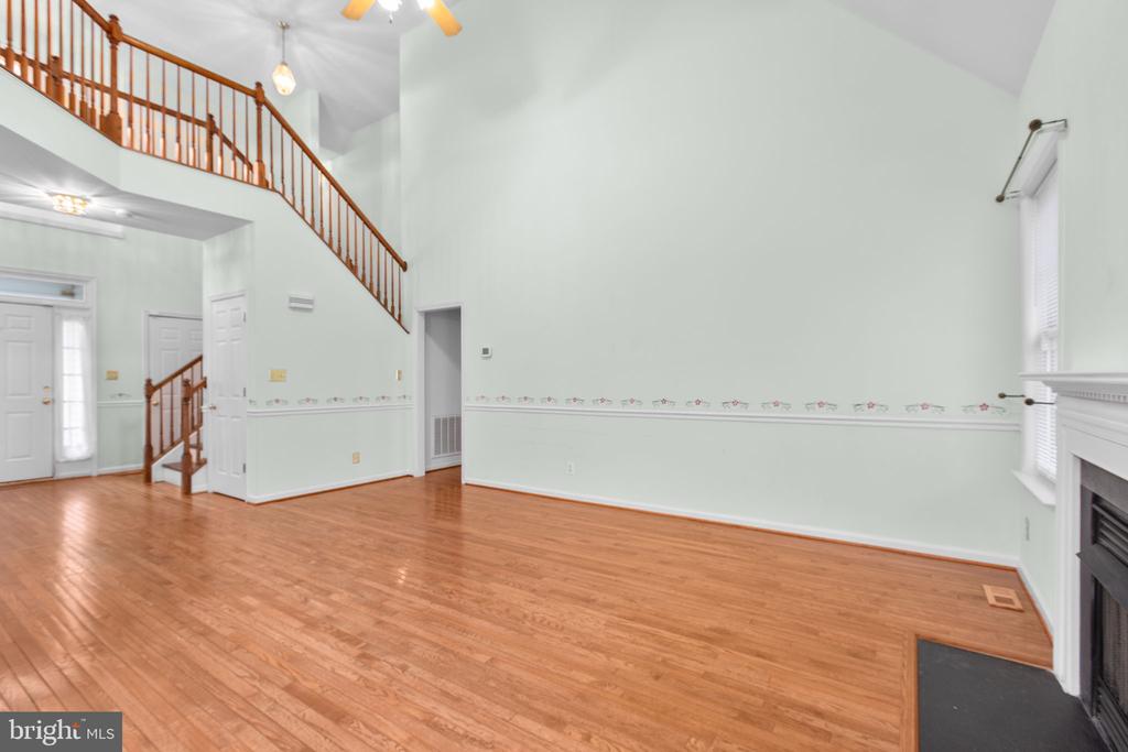 10721 COLBYS LANE
