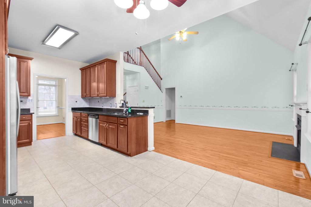 10721 COLBYS LANE