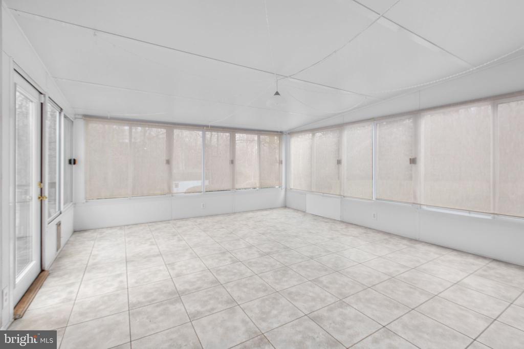 10721 COLBYS LANE