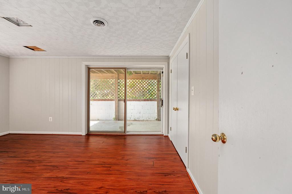 18002 ROSIERS CREEK LANE
