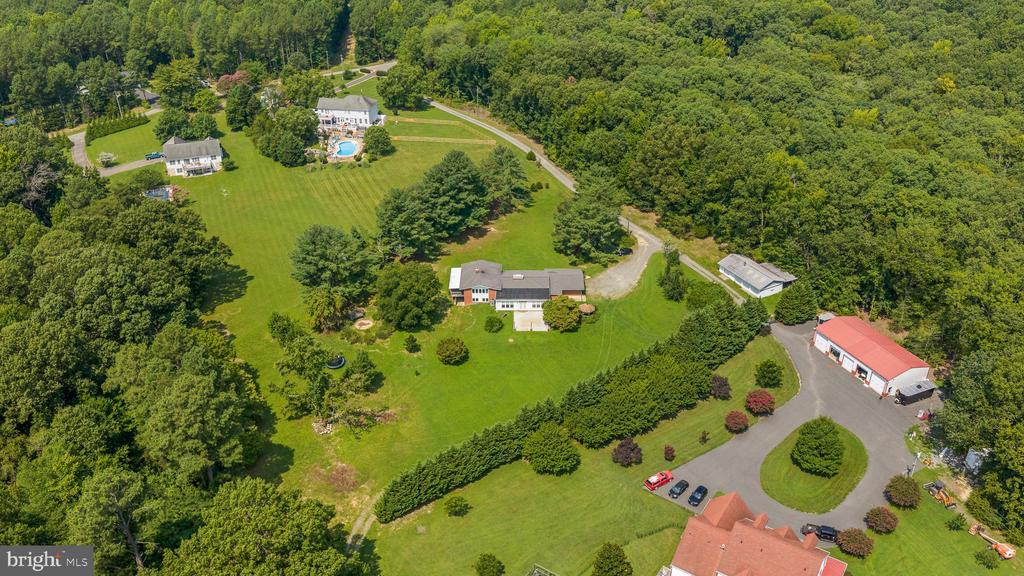 18002 ROSIERS CREEK LANE