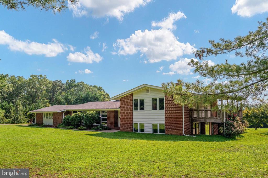 18002 ROSIERS CREEK LANE