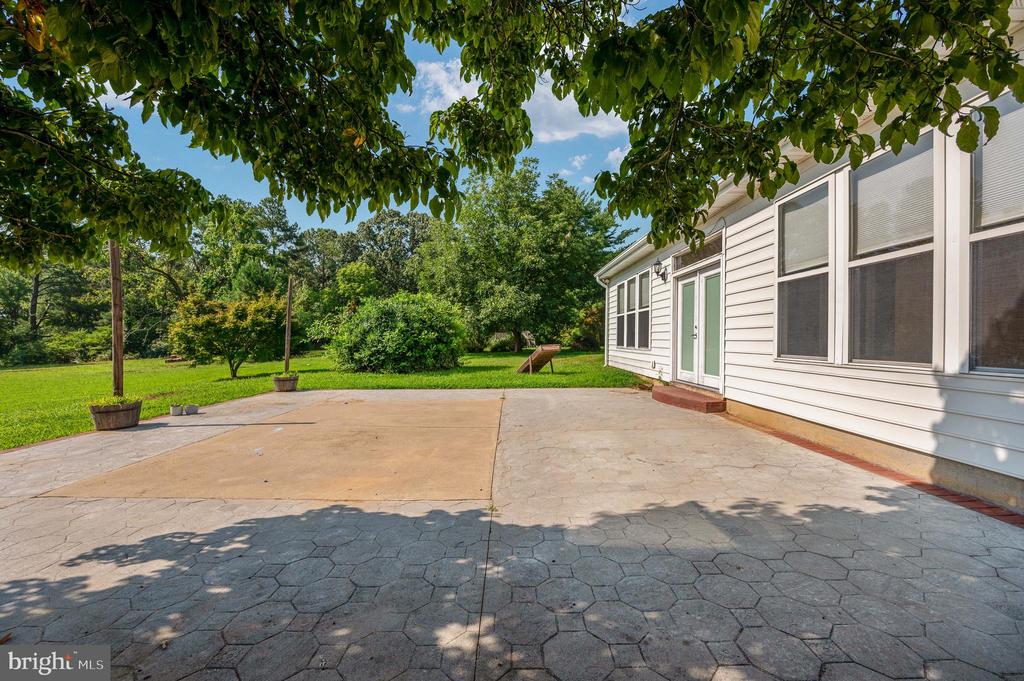 18002 ROSIERS CREEK LANE