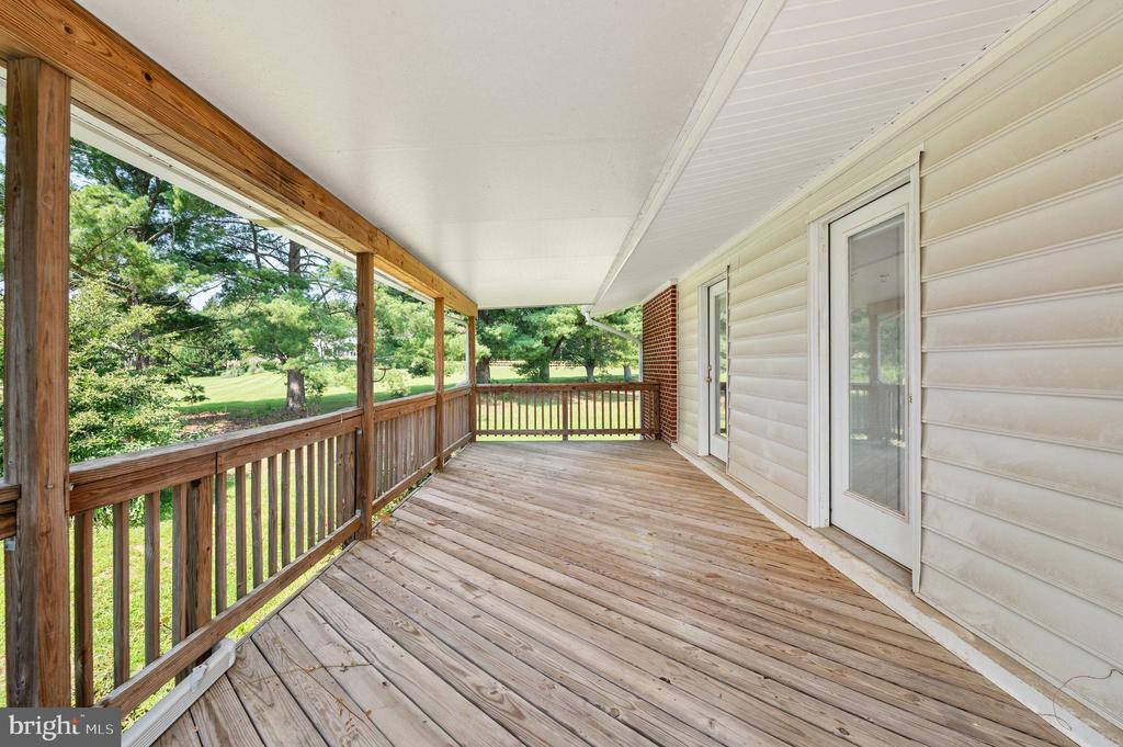 18002 ROSIERS CREEK LANE