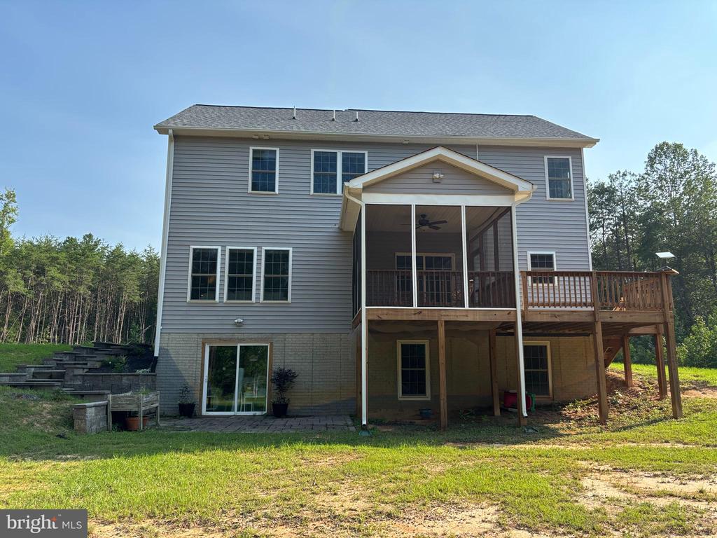 16209 ROUND HILL ROAD