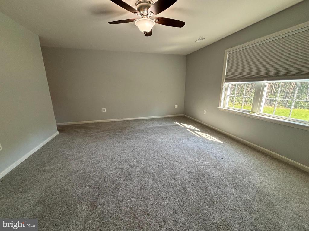 16209 ROUND HILL ROAD