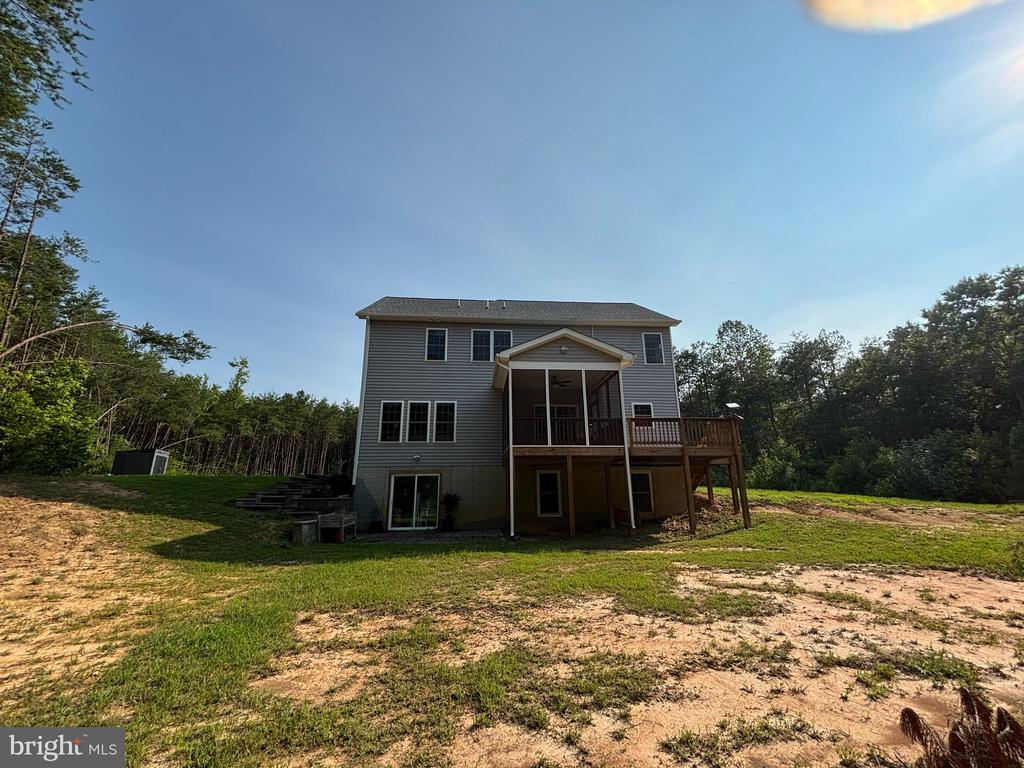 16209 ROUND HILL ROAD