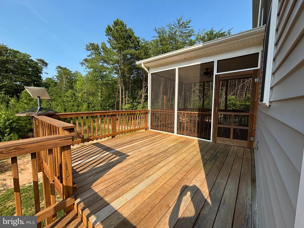 16209 ROUND HILL ROAD
