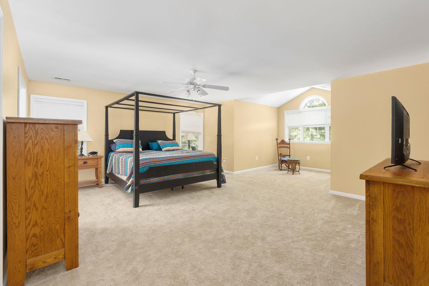 9956 WORMAN DRIVE