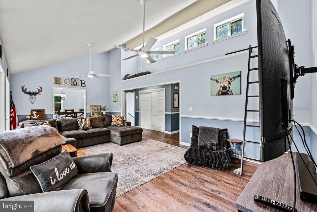 5978 DELONG MULROY LANE