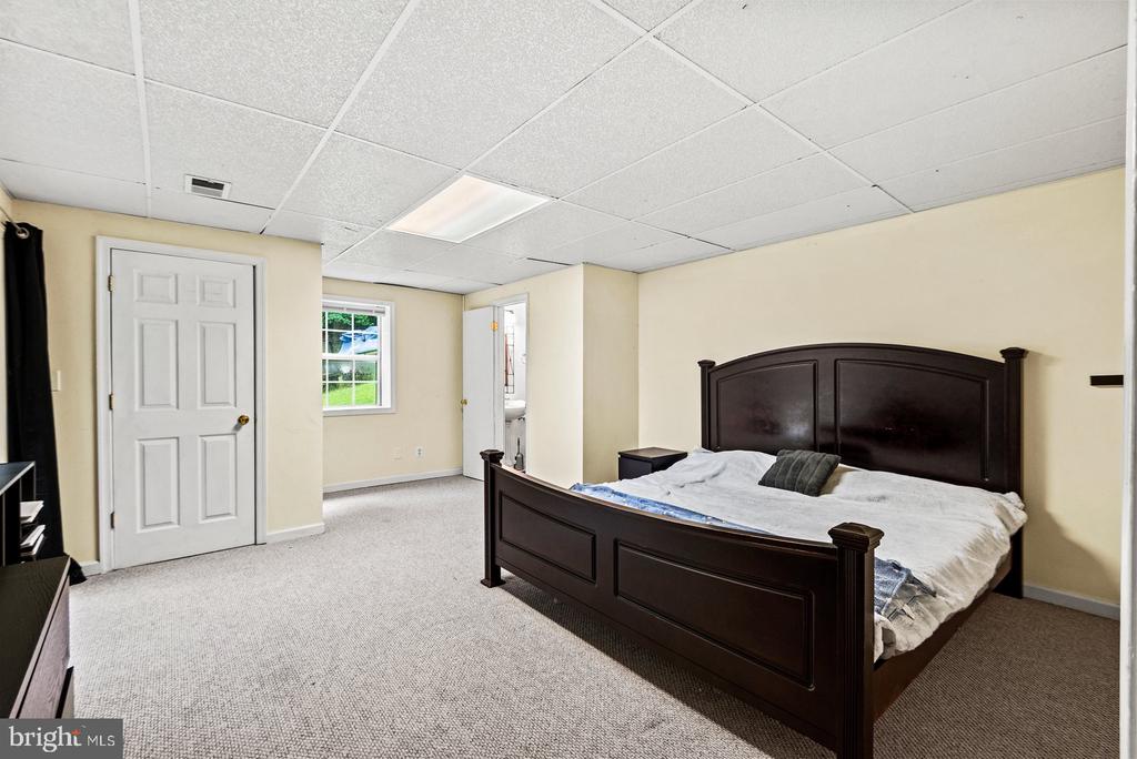 5978 DELONG MULROY LANE