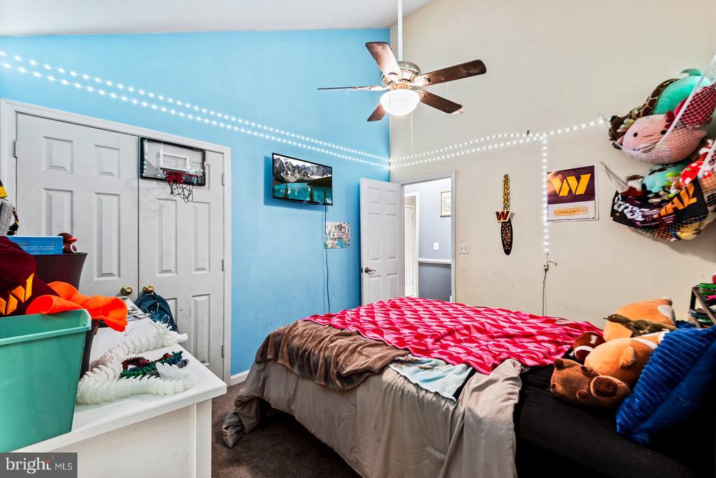 5978 DELONG MULROY LANE