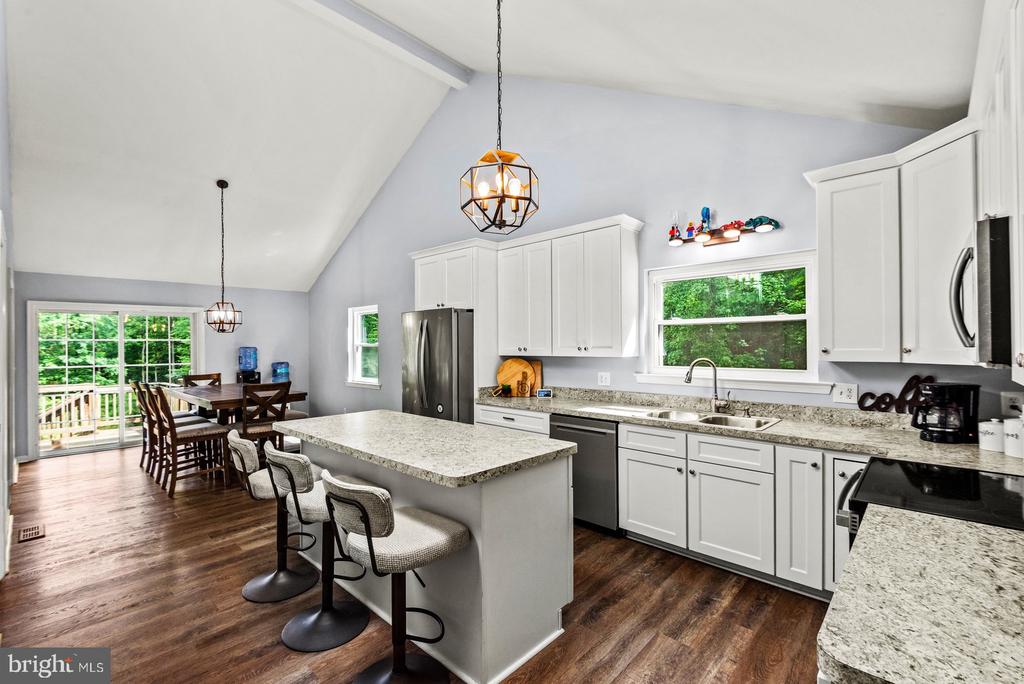 5978 DELONG MULROY LANE