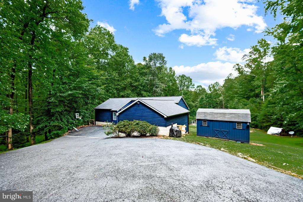 5978 DELONG MULROY LANE