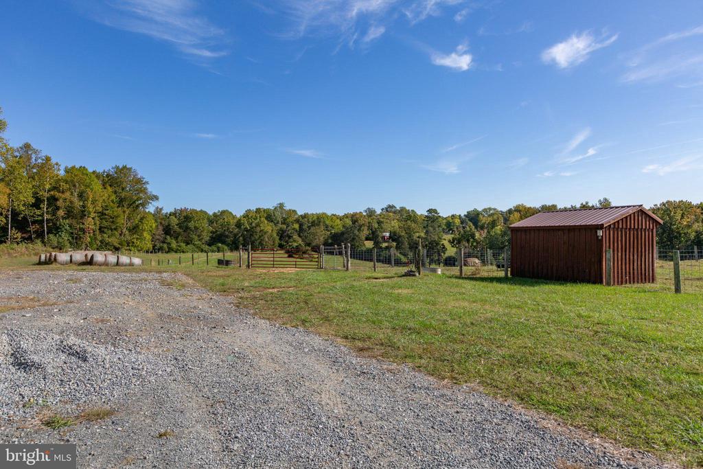 5405 KINGS HIGHWAY