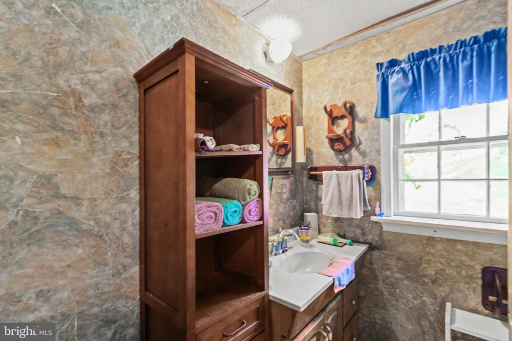 13142 BRADLEY LANE