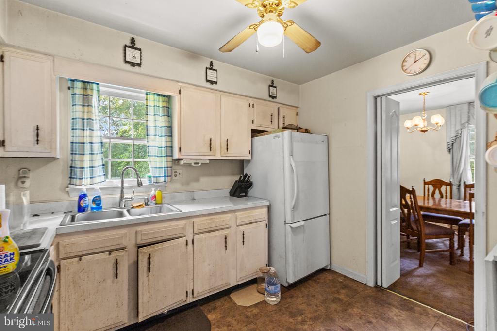 13142 BRADLEY LANE