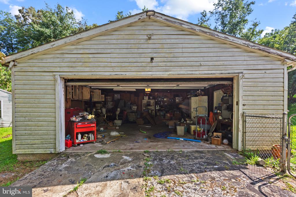13142 BRADLEY LANE