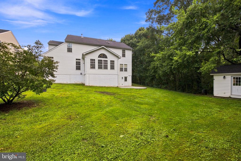 5972 PARSONS LANE