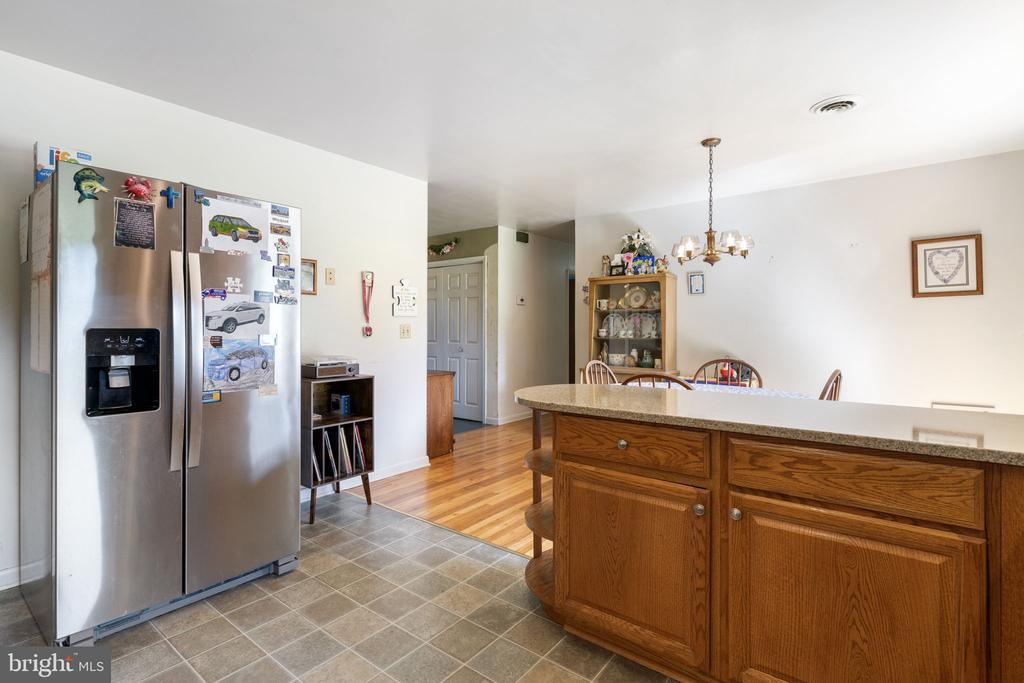 5405 DUCLOS LANE