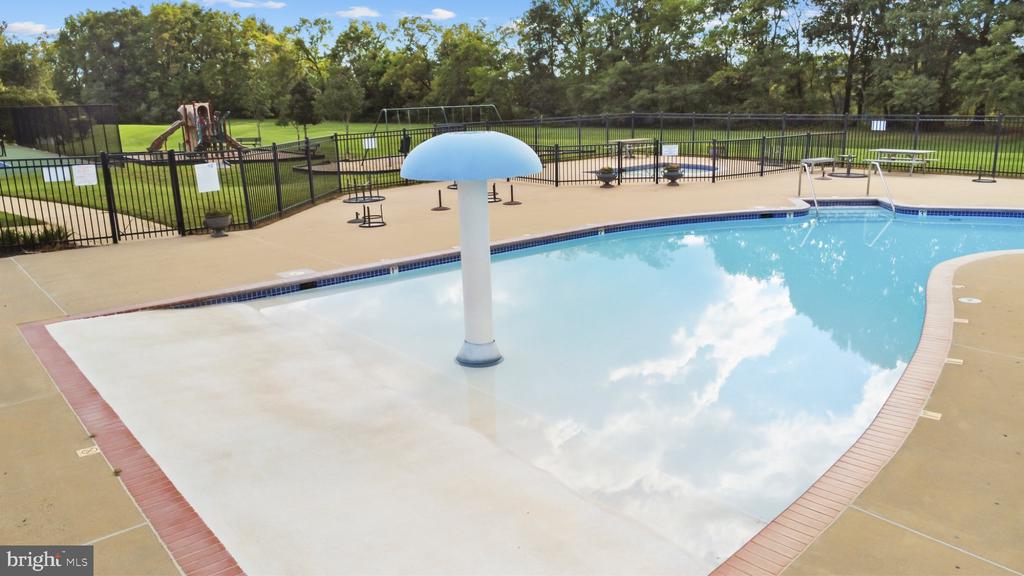 6360 POINTER LANE