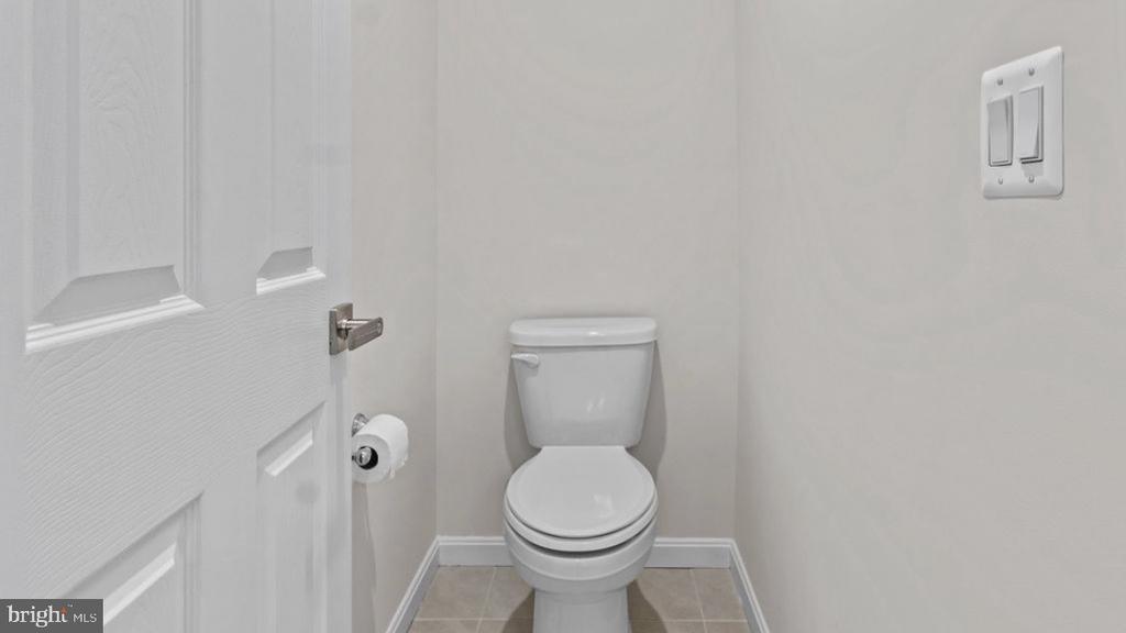 6360 POINTER LANE