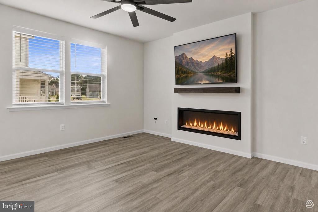 6360 POINTER LANE