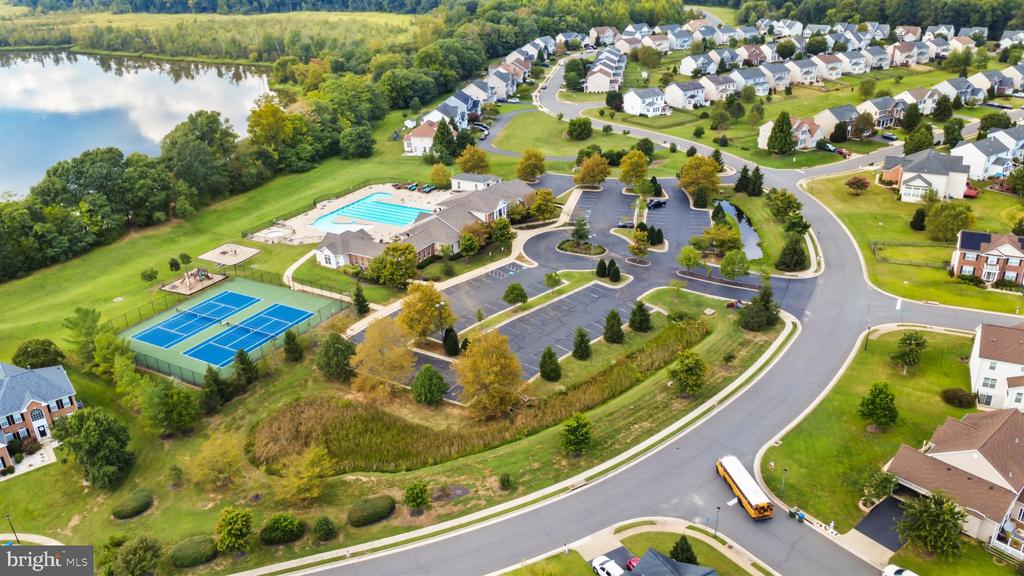6360 POINTER LANE