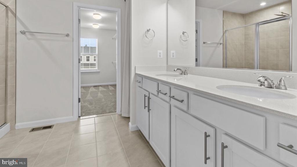 6360 POINTER LANE