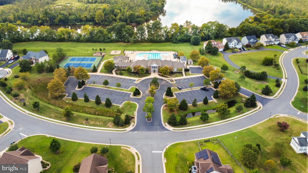 6360 POINTER LANE