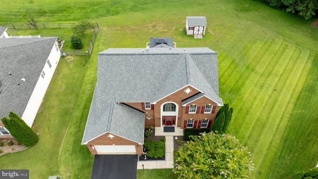 5921 COAKLEY DRIVE