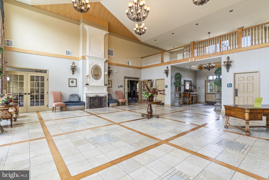 5921 COAKLEY DRIVE