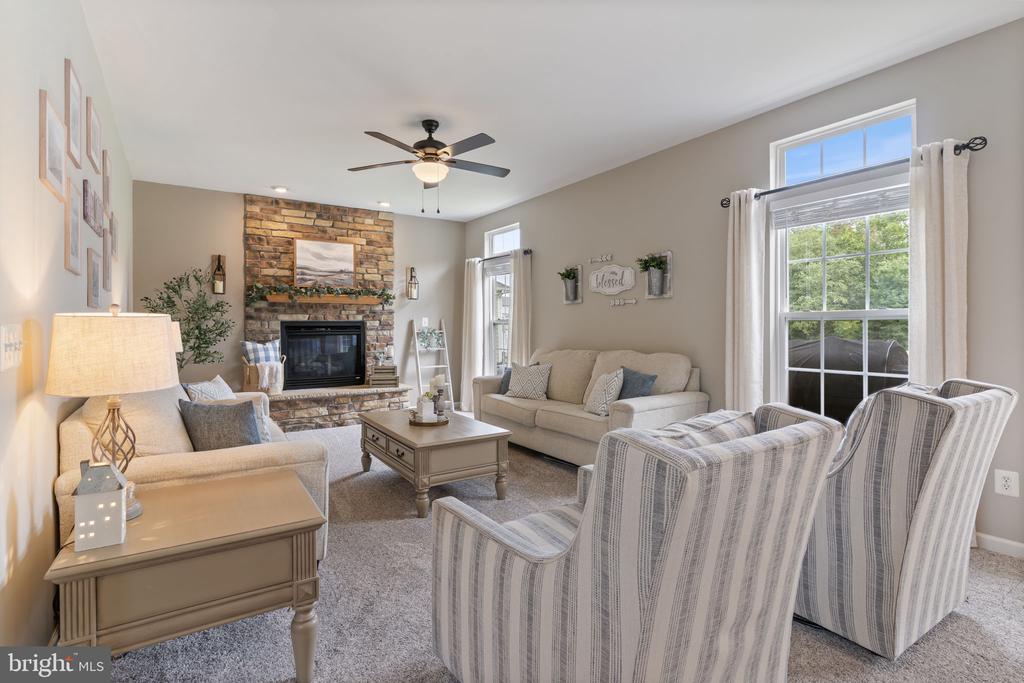 5921 COAKLEY DRIVE