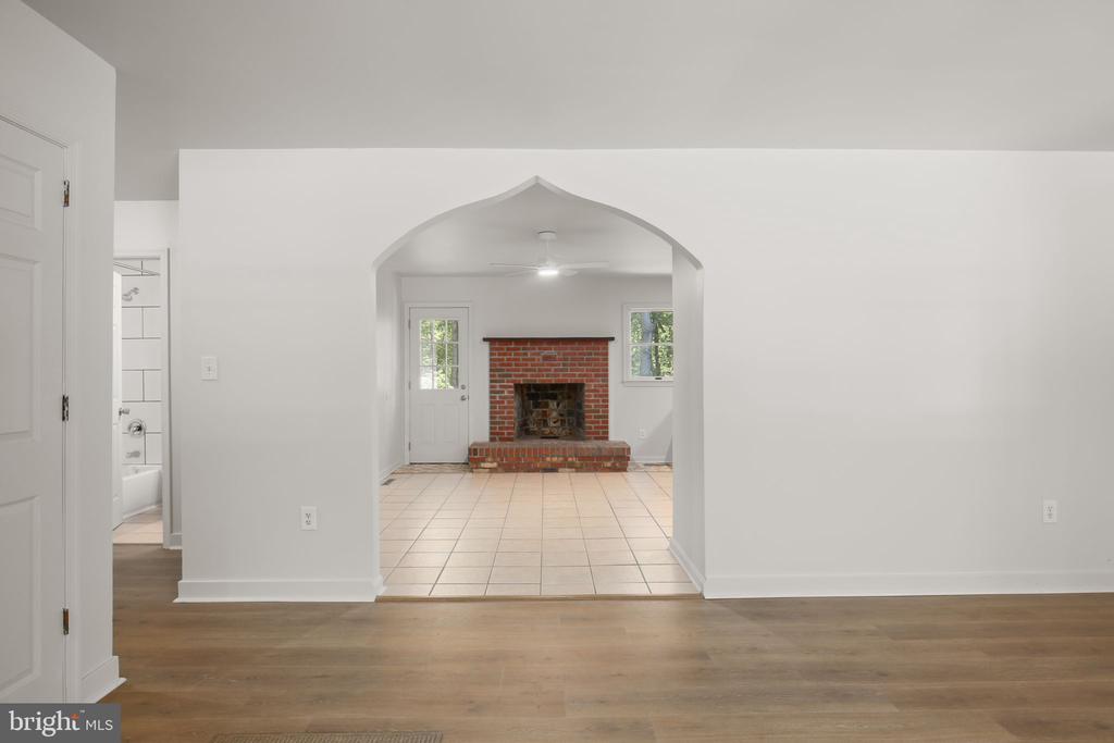 6065 EAGLES NEST LANE