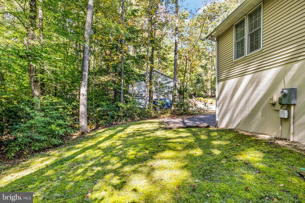8112 HARRISON DRIVE