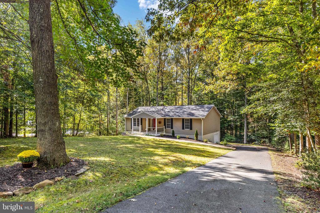 8112 HARRISON DRIVE
