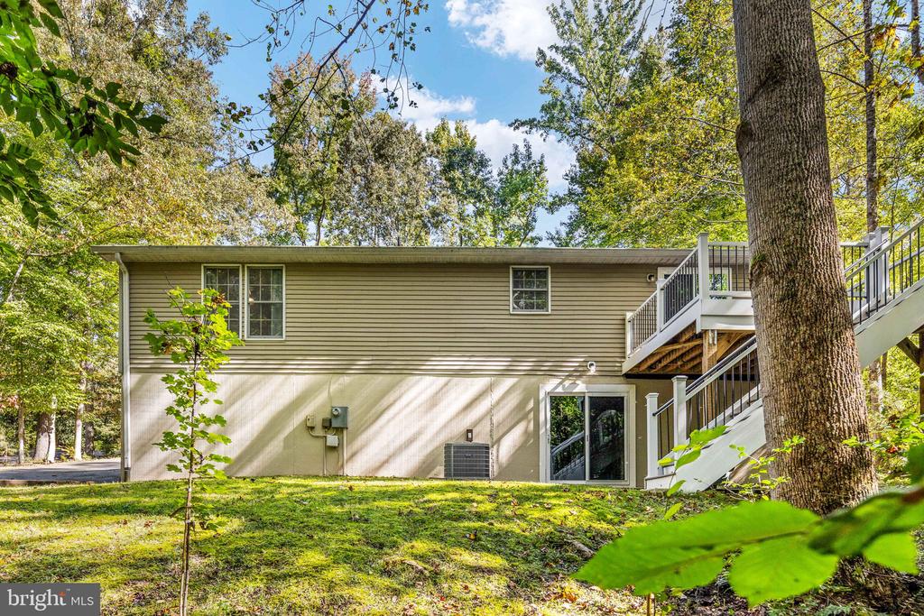8112 HARRISON DRIVE
