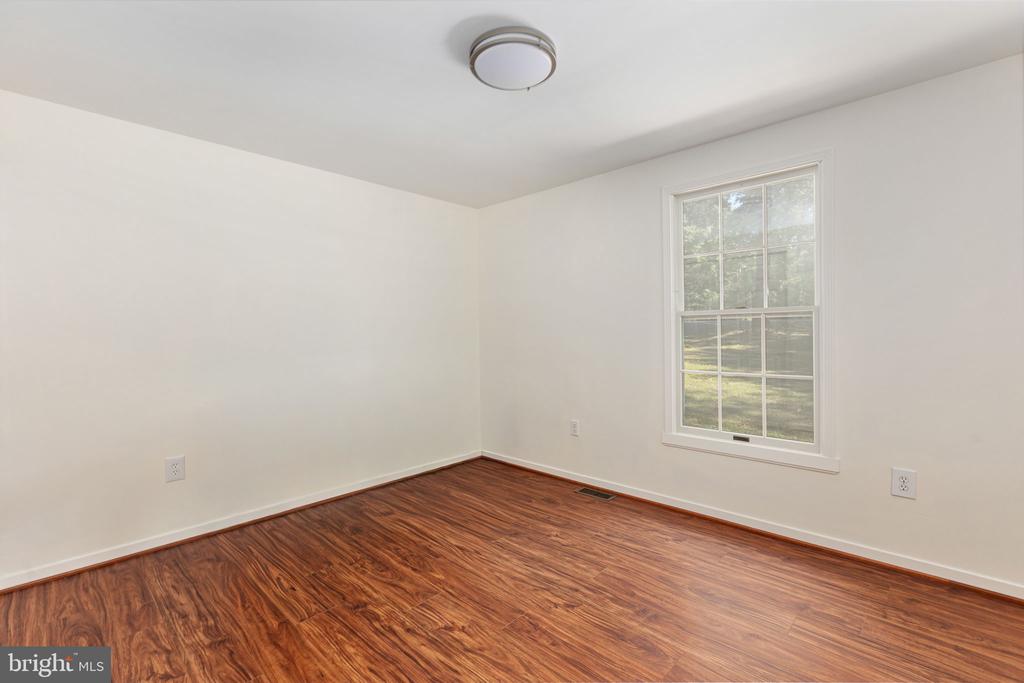 8112 HARRISON DRIVE