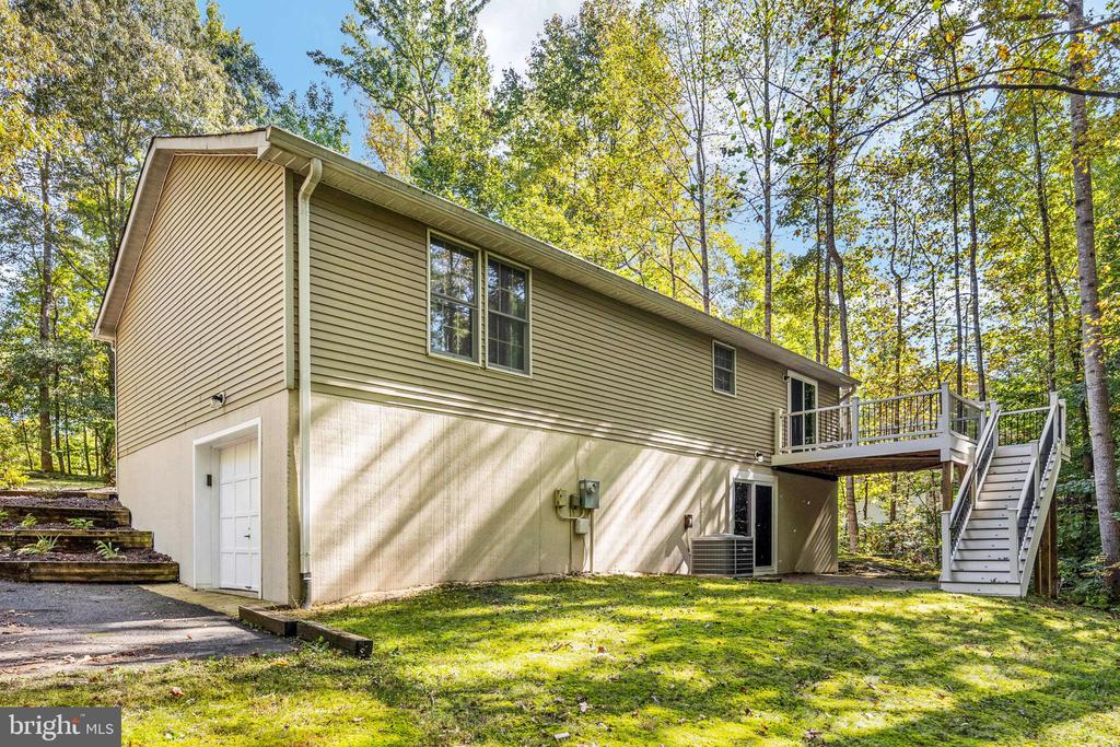 8112 HARRISON DRIVE