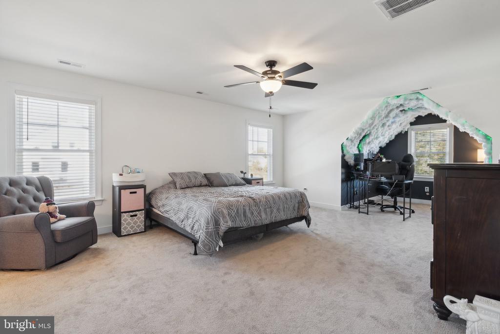 206 ELIZA LANE